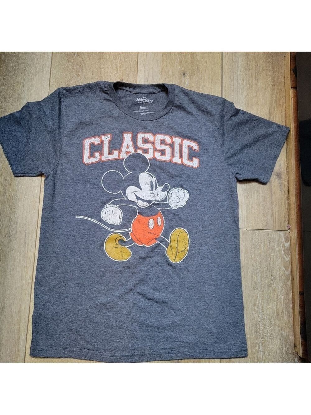Disney Mickey Mouse Classic Gray Tee Size M